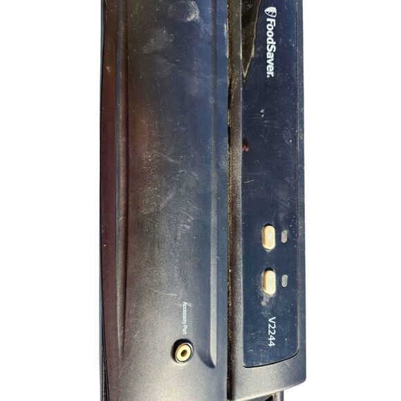 FoodSaver V2244 Vacuum Sealing System Food Sealing Machine and Vacuum Sealing Ba - Picture 6 of 6